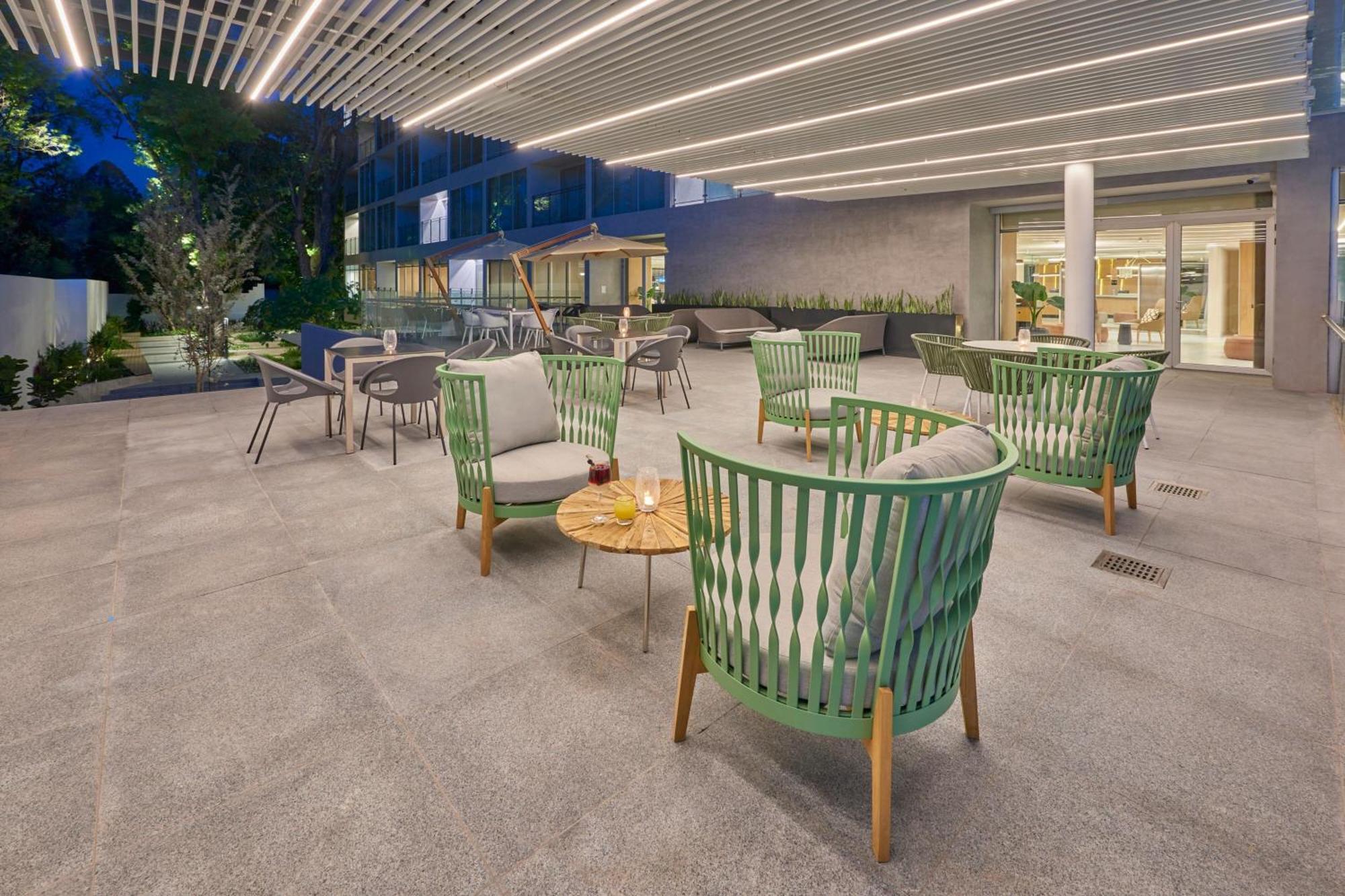 City Express Plus By Marriott Guadalajara Providencia エクステリア 写真